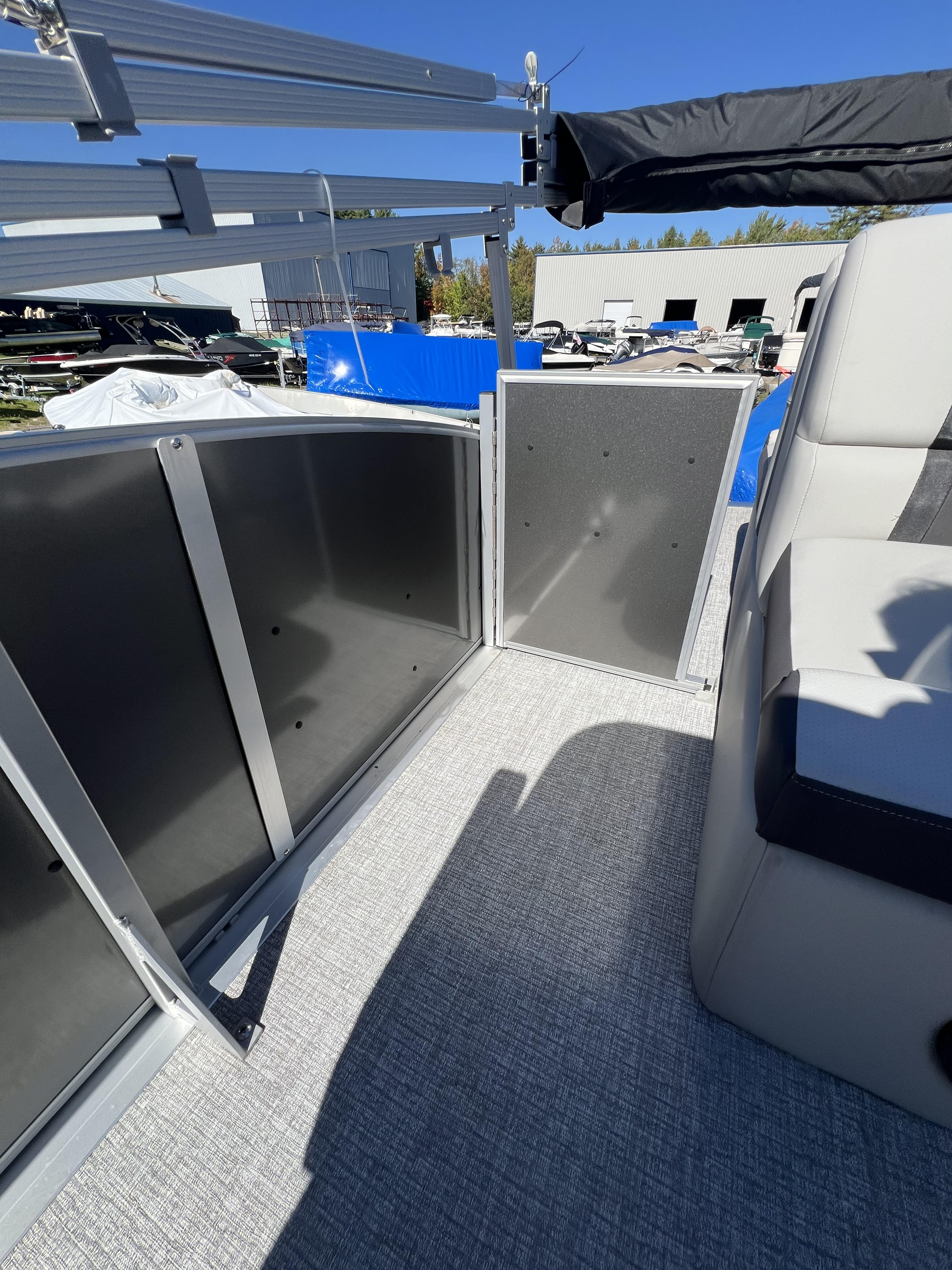 2025 Harris Cruiser 210 CS - Photo 19